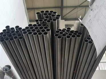 Zirconium tube